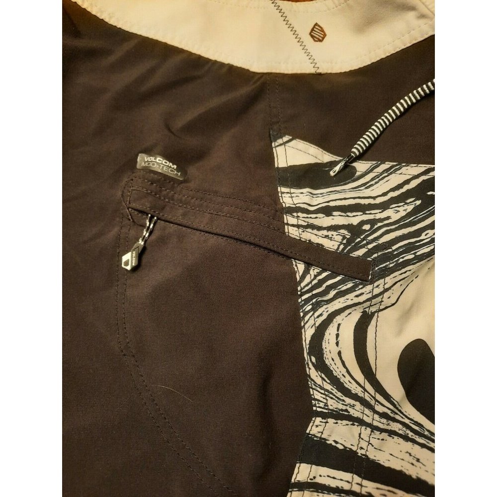 Volcom Mens Size 28 Mod-Tech Trunks Board Shorts … - image 4